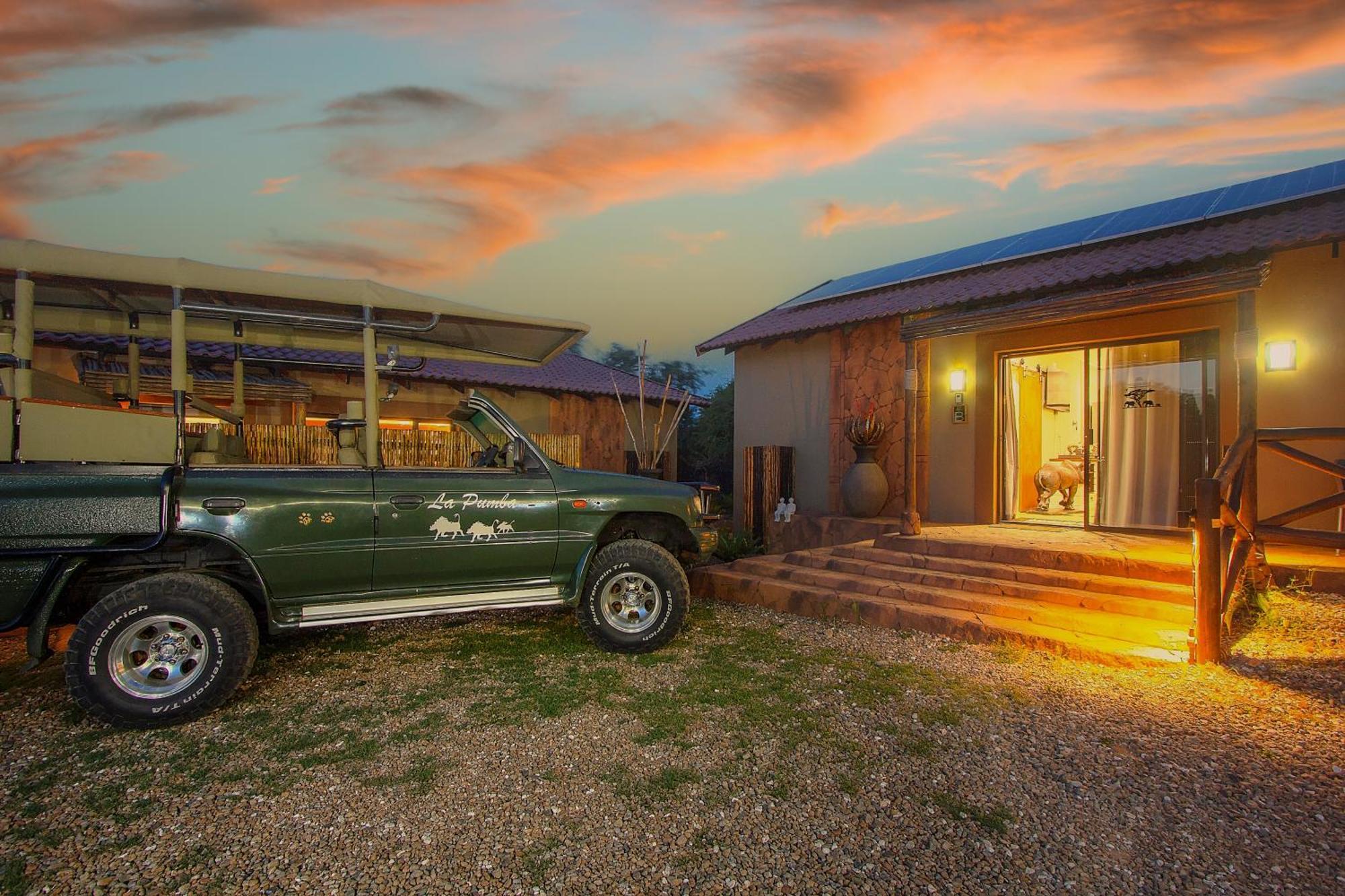 Kaya Kabush Villa มาร์ลอทพาร์ค ภายนอก รูปภาพ